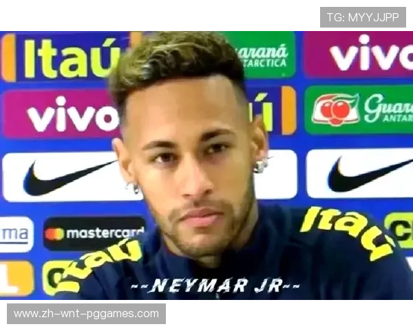 足球球员专访是否能还原赛场背后的训练与心理准备故事